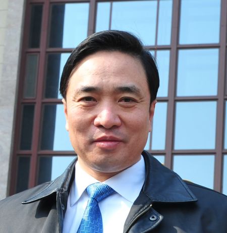 全國人大代表、中國移動廣東公司總經理徐龍
