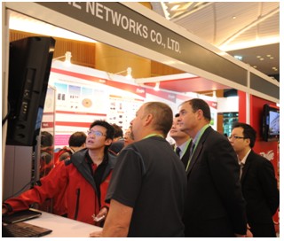 銳捷網(wǎng)絡(luò)亮相2011亞太互聯(lián)網(wǎng)科技高峰會