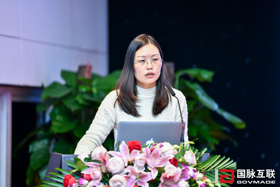 寧波市委市政府電子政務辦副主任陳宏曉