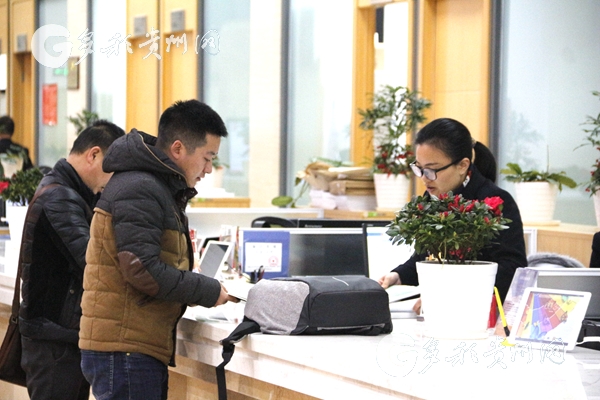 窗口服務，解決辦事人員燃眉之急
