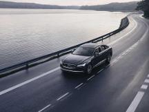 沃爾沃安全：S90領航輔助，長途開車也愜意