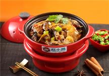 到炊小煲來(lái)吃一鍋煲煲飯，飯與菜的美味魂魂相扣~