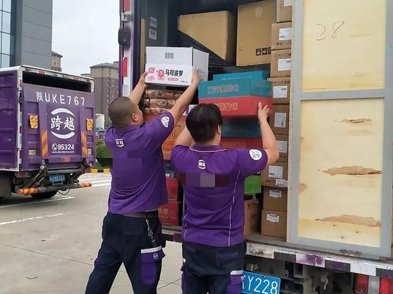 使用靠譜貨運(yùn)服務(wù)公司寄送物品，真的方便很多！