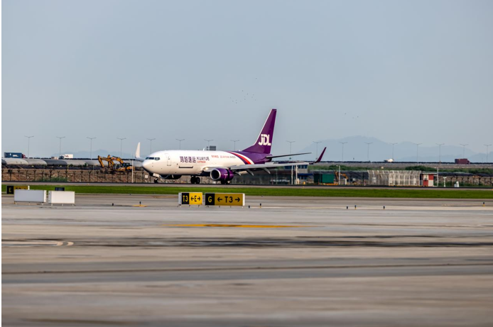 跨越速運(yùn)董事長(zhǎng)胡海建以時(shí)效為抓手，帶領(lǐng)品牌建立壁壘優(yōu)勢(shì)