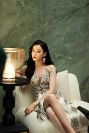 迪麗熱巴碎鉆流蘇裙詮釋國風(fēng) 大美筑家煥新美好